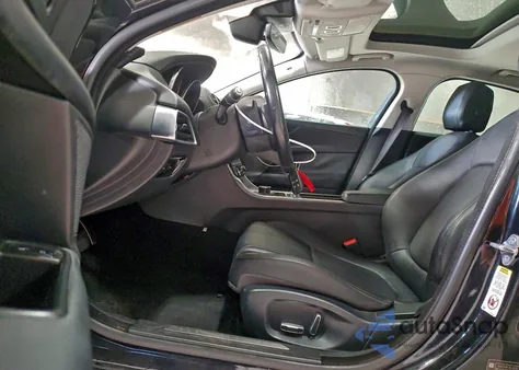 2019 Jaguar Xe z USA, uszkodzony, nr VIN SAJAR4FX8KCP49301